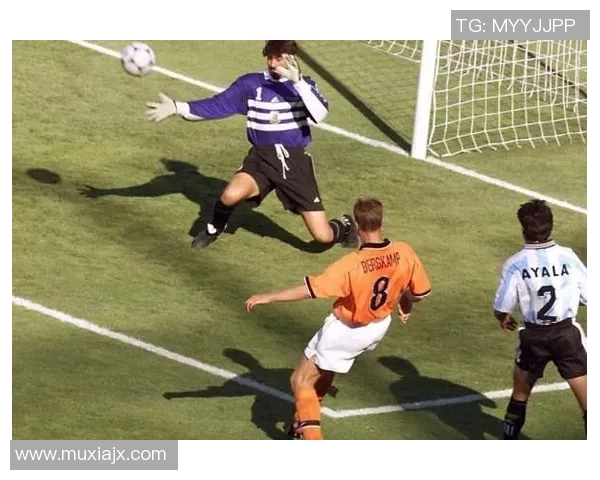 足球巨星遭遇车祸受伤转会受阻 梅西与C罗的意外事故引发关注